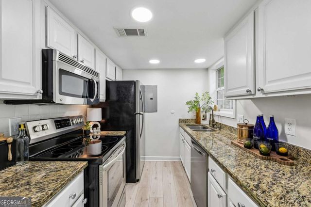 6900 Roswell Road 1D, Atlanta, GA 30328