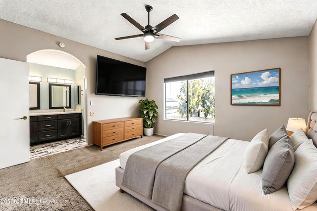 1577 N CHOLLA Street, Chandler, AZ 85224