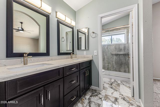 1577 N CHOLLA Street, Chandler, AZ 85224