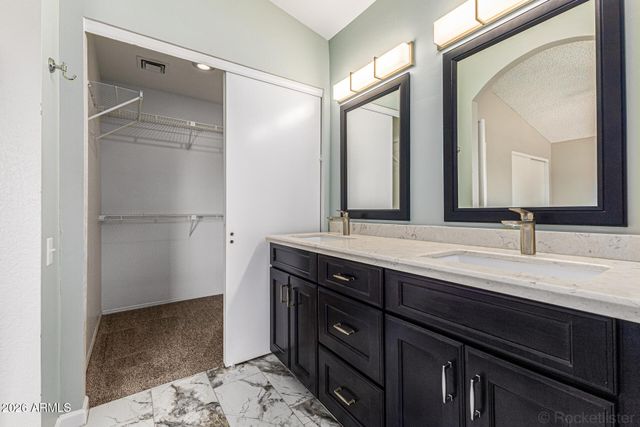 1577 N CHOLLA Street, Chandler, AZ 85224