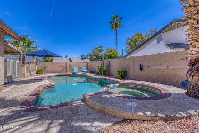 1577 N CHOLLA Street, Chandler, AZ 85224