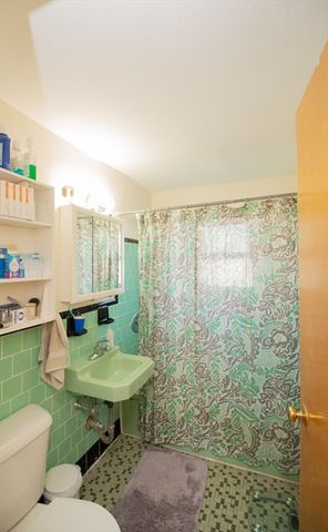 79 Chestnut St 3, Brookline, MA 02445