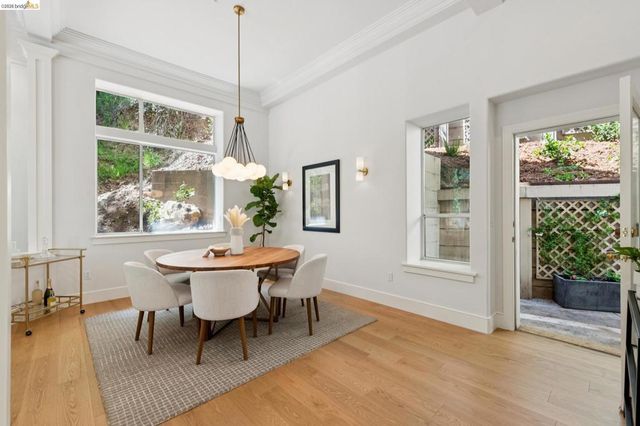 23 Valant Place, Piedmont, CA 94610