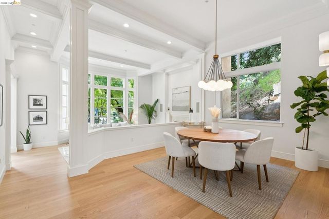 23 Valant Place, Piedmont, CA 94610