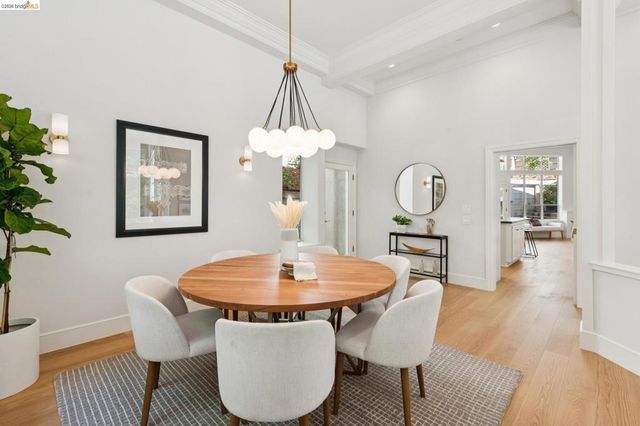 23 Valant Place, Piedmont, CA 94610