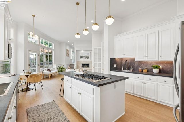 23 Valant Place, Piedmont, CA 94610