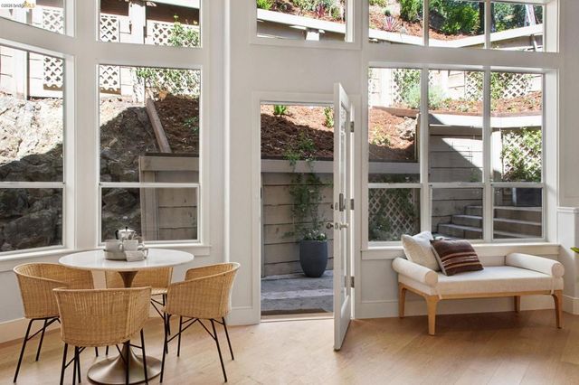 23 Valant Place, Piedmont, CA 94610