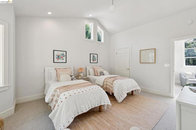 23 Valant Place, Piedmont, CA 94610