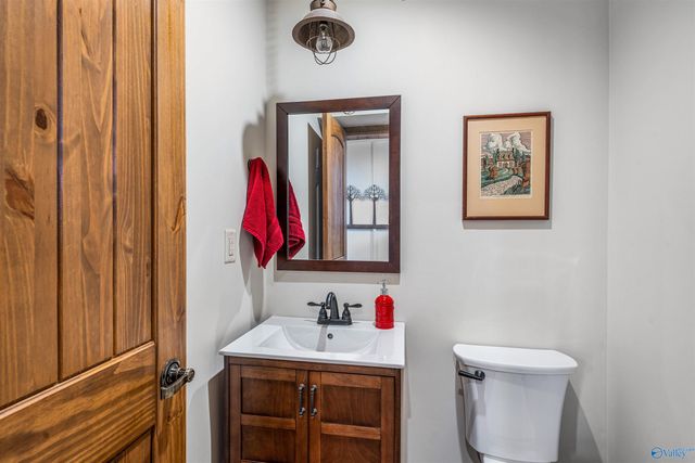 16689 County Road 89, Mentone, AL 35984