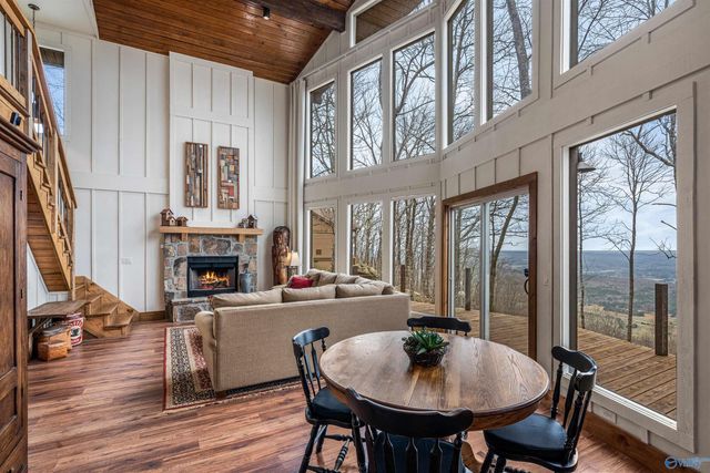 16689 County Road 89, Mentone, AL 35984