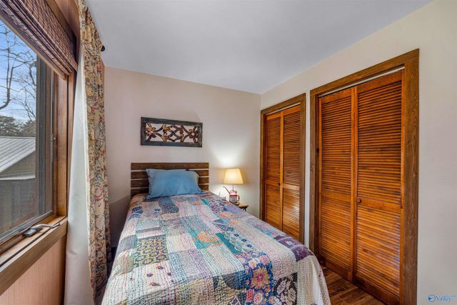 16689 County Road 89, Mentone, AL 35984