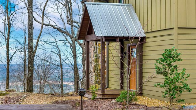 16689 County Road 89, Mentone, AL 35984