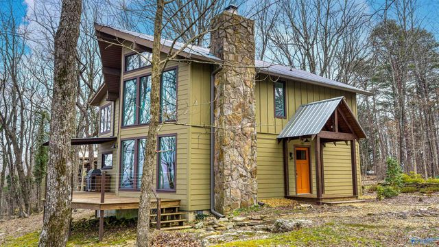 16689 County Road 89, Mentone, AL 35984