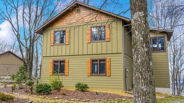 16689 County Road 89, Mentone, AL 35984