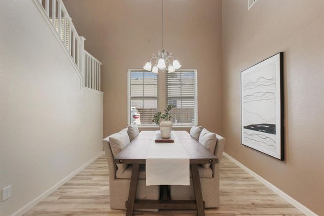 1692 Biarritz Ct, Tracy, CA 95304