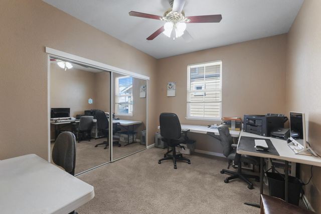 1692 Biarritz Ct, Tracy, CA 95304