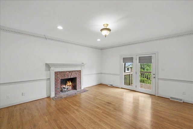 777 Andover Village Drive, Lexington, KY 40509