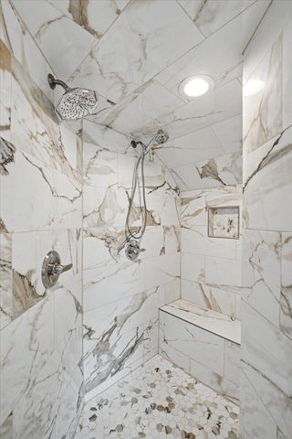 777 Andover Village Drive, Lexington, KY 40509