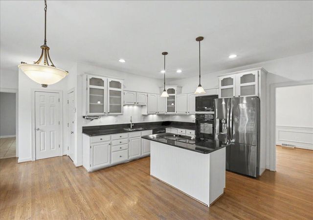 777 Andover Village Drive, Lexington, KY 40509