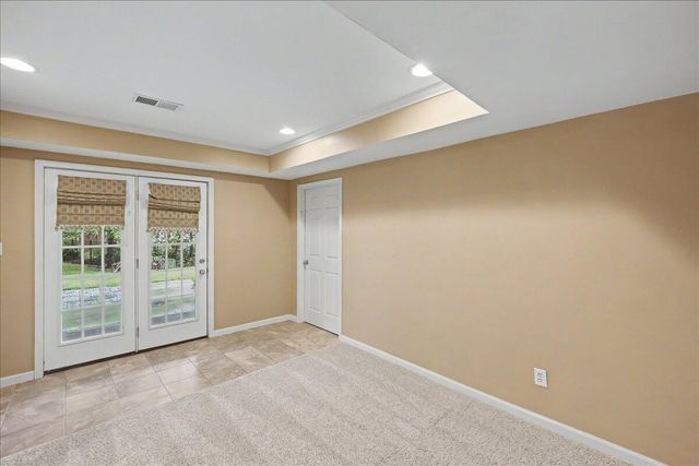 777 Andover Village Drive, Lexington, KY 40509