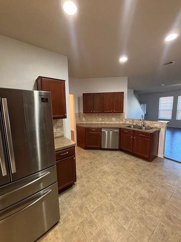 2322 Alcove Foster Court, Fresno, TX 77545