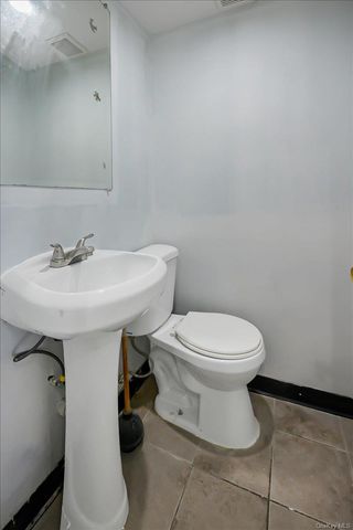 704 E 183rd Street, Bronx, NY 10458