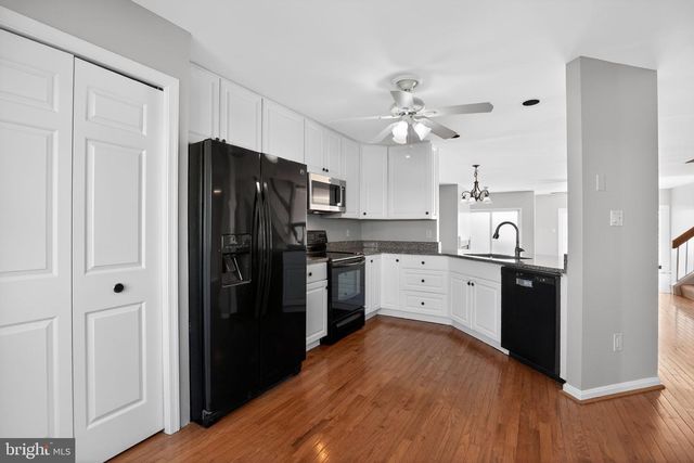 8076 WINDWARD KEY DR, Chesapeake Beach, MD 20732