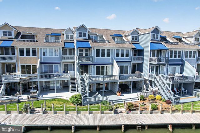 8076 WINDWARD KEY DR, Chesapeake Beach, MD 20732