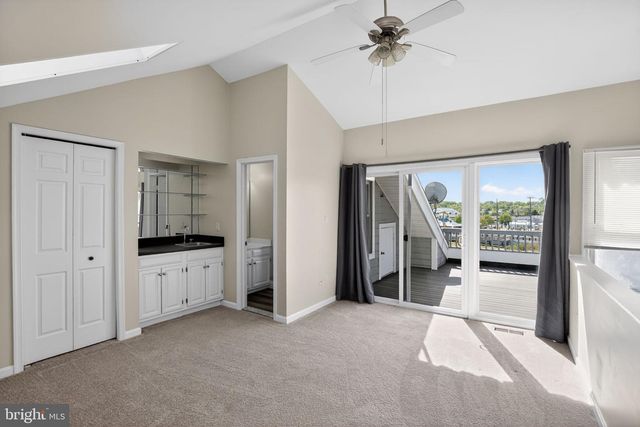 8076 WINDWARD KEY DR, Chesapeake Beach, MD 20732