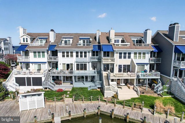8076 WINDWARD KEY DR, Chesapeake Beach, MD 20732