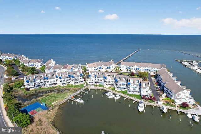 8076 WINDWARD KEY DR, Chesapeake Beach, MD 20732