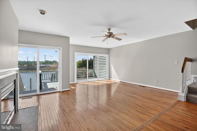 8076 WINDWARD KEY DR, Chesapeake Beach, MD 20732