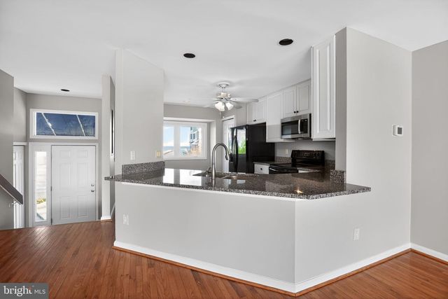 8076 WINDWARD KEY DR, Chesapeake Beach, MD 20732