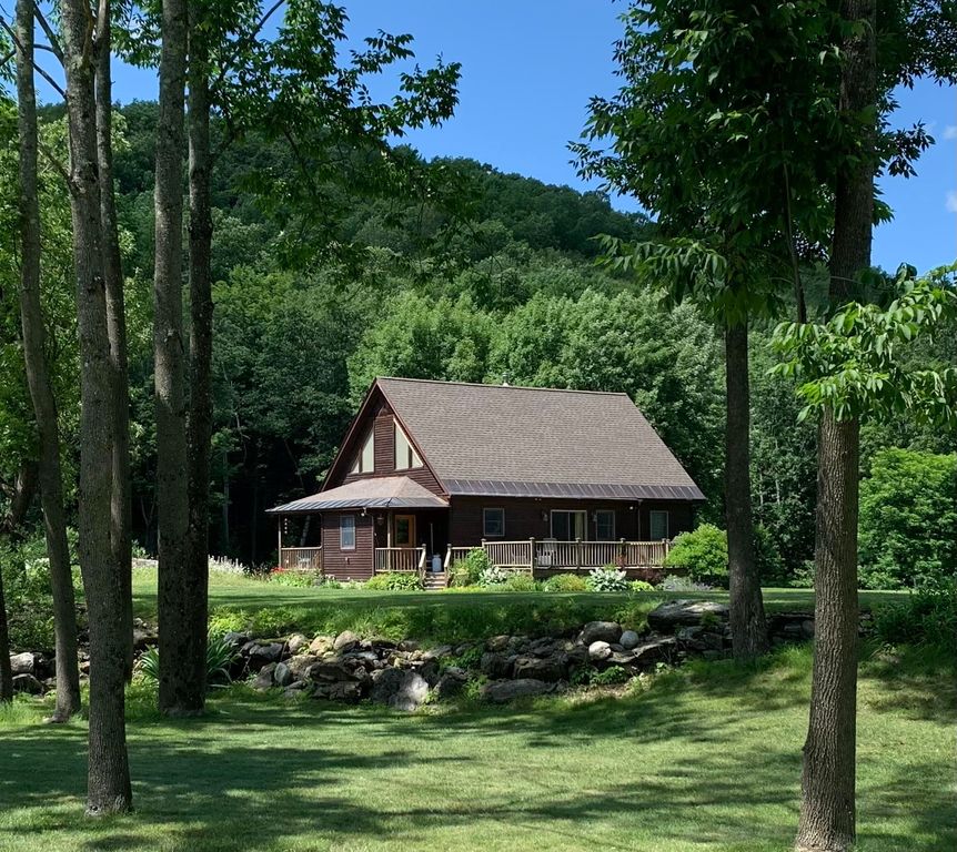6723 Whipple Hollow Road, Pittsford, VT 05763