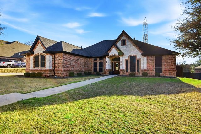 1616 Carriage Creek Drive, Desoto, TX 75115