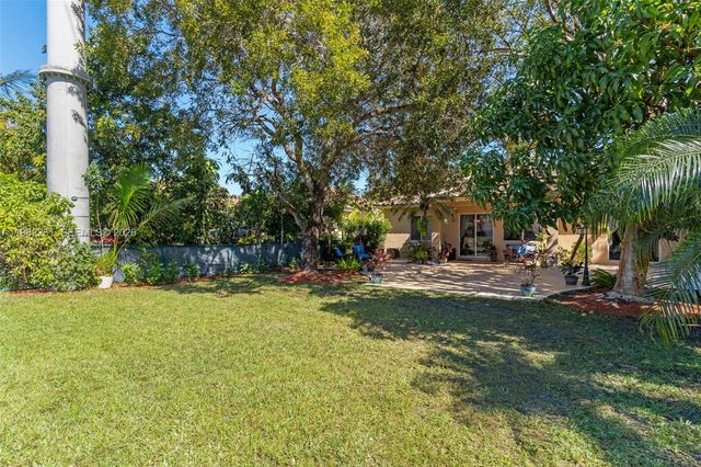 2130 SE 16th Ave, Homestead, FL 33035