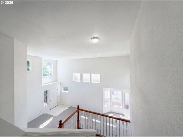 451 Nw YOSEMITE Ter, Beaverton, OR 97006
