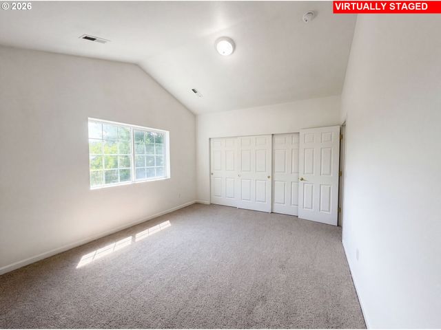 451 Nw YOSEMITE Ter, Beaverton, OR 97006