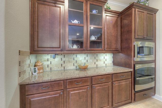 1516 Cafe Dumonde, Conroe, TX 77304