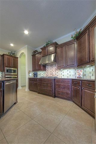 1516 Cafe Dumonde, Conroe, TX 77304