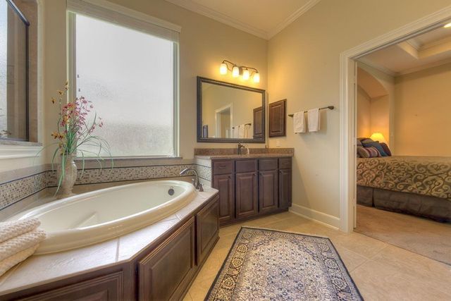 1516 Cafe Dumonde, Conroe, TX 77304