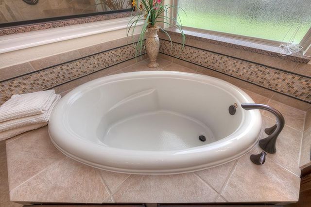 1516 Cafe Dumonde, Conroe, TX 77304