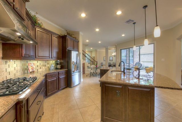 1516 Cafe Dumonde, Conroe, TX 77304