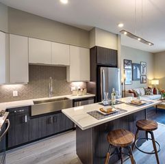 401 W 25th St Street 2408, Houston, TX 77008