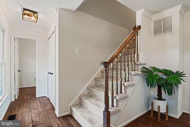 12500 WOODCOCK LN, Herndon, VA 20171