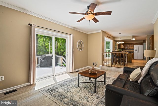 12500 WOODCOCK LN, Herndon, VA 20171