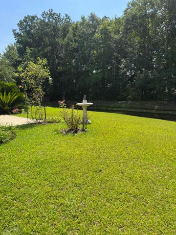 2023 Bearclaw Drive, Goose Creek, SC 29445