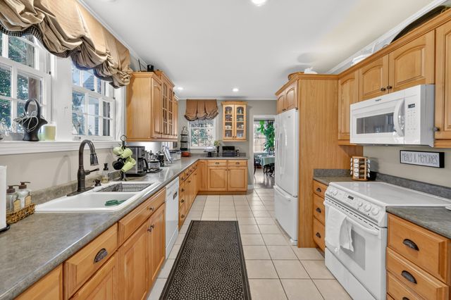 124 Greenlawn Dr, Lebanon, TN 37087