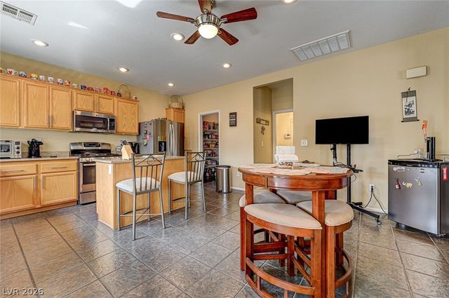 2265 Stone Breeze Avenue, North Las Vegas, NV 89031