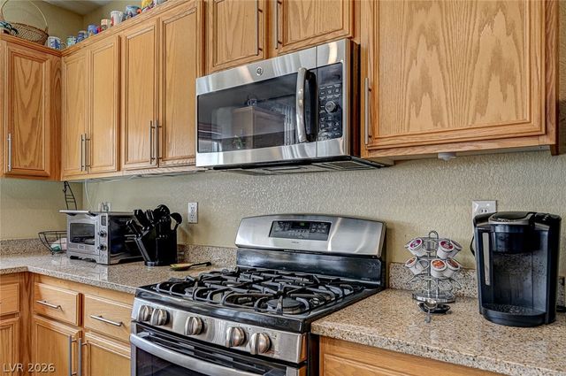 2265 Stone Breeze Avenue, North Las Vegas, NV 89031